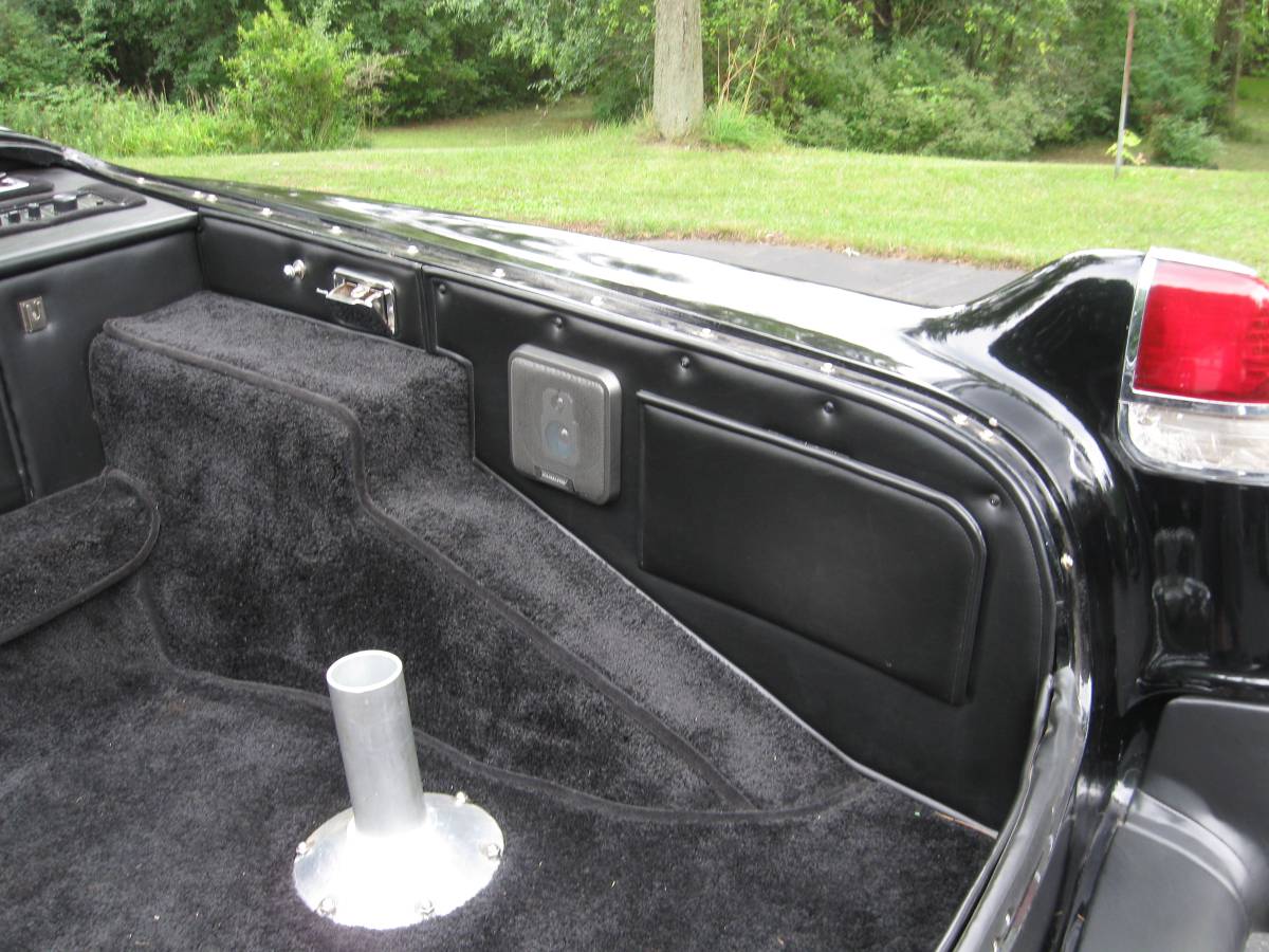 Cadillac-flower-car-1955-black-4