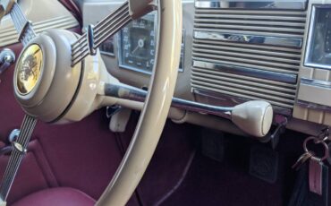 Cadillac-lasalle-1938-black-14