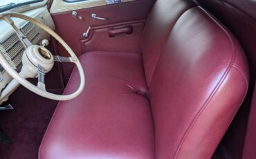 Cadillac-lasalle-1938-black-18