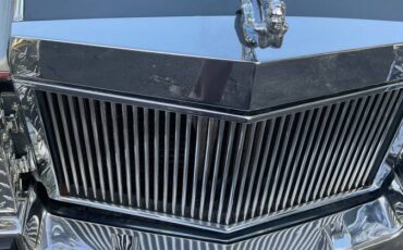 Cadillac-opera-coupe-1980-silver-3