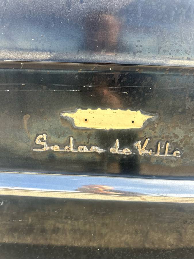 Cadillac-sedan-deville-1956-black-4