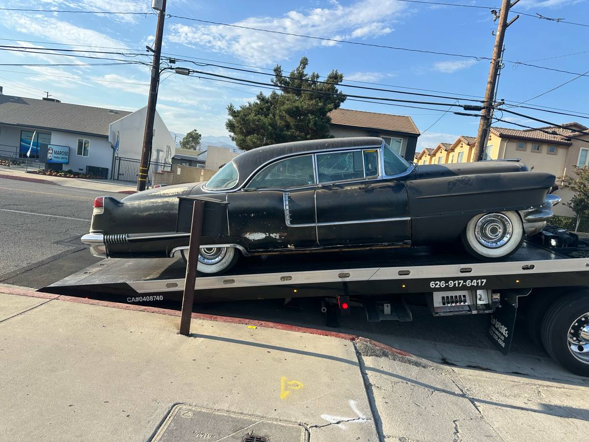 Cadillac-sedan-deville-1956-black-5