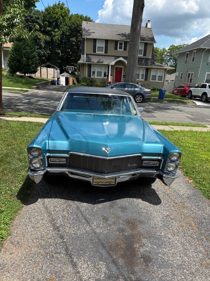 Cadillac-sedan-deville-1968-1