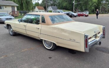 Cadillac-sedan-deville-1976-yellow-6