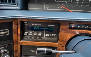 Cadillac-sedan-deville-1988-16