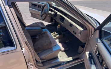 Cadillac-sedan-deville-1989-9
