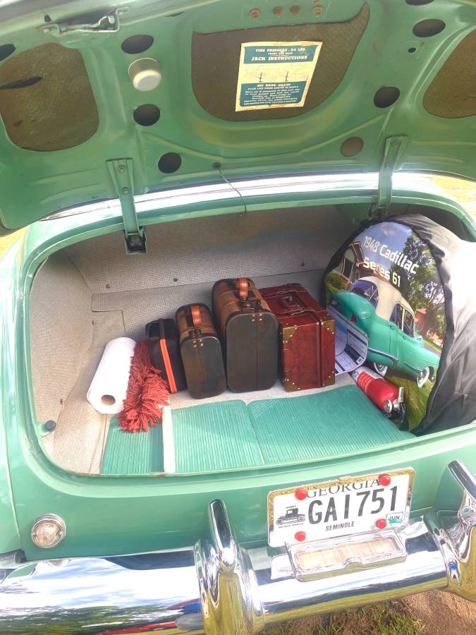 Cadillac-series-61-1948-green-11