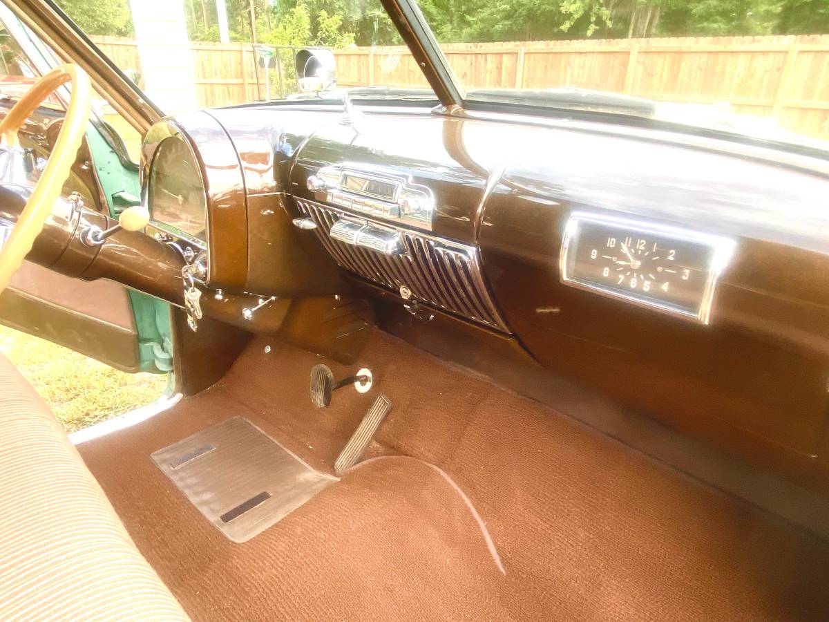 Cadillac-series-61-1948-green-9