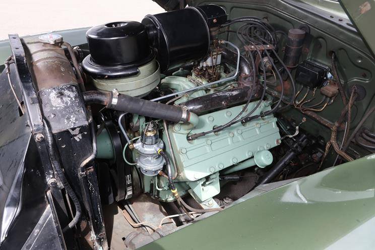 Cadillac-series-62-1941-12