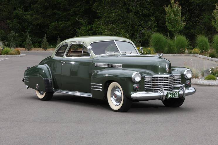 Cadillac-series-62-1941-5