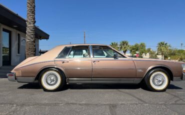 Cadillac-seville-1980-2
