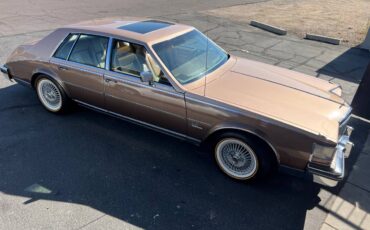 Cadillac-seville-1980