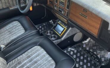 Cadillac-seville-1980-silver-13