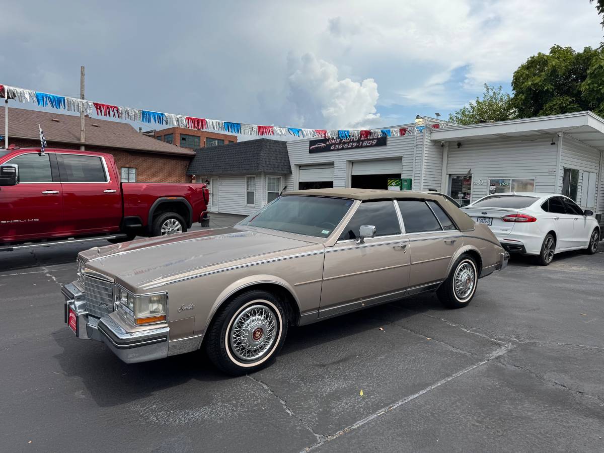 Cadillac-seville-1984