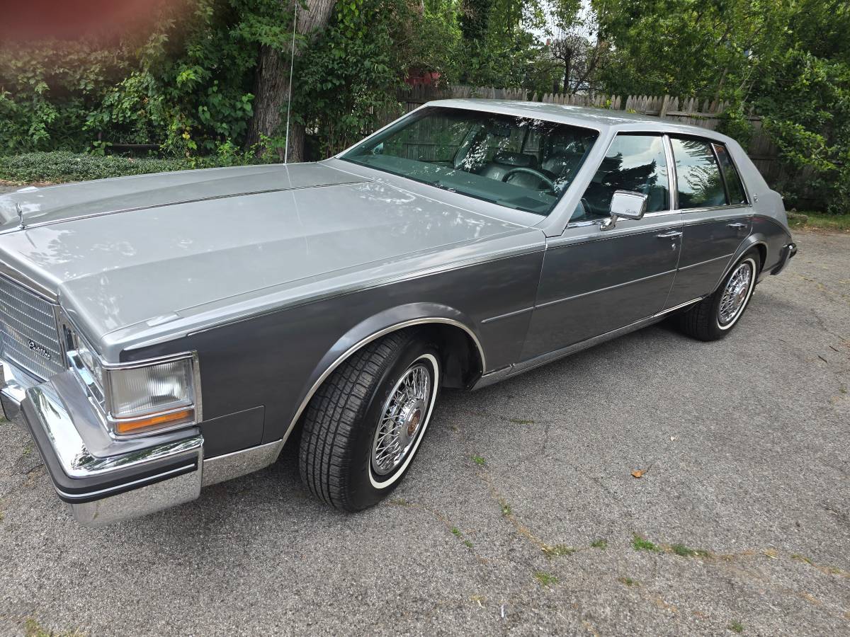Cadillac-seville-1985-grey-3