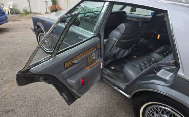 Cadillac-seville-1985-grey-6