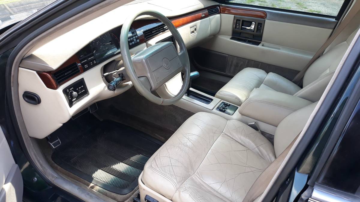 Cadillac-seville-1990-1