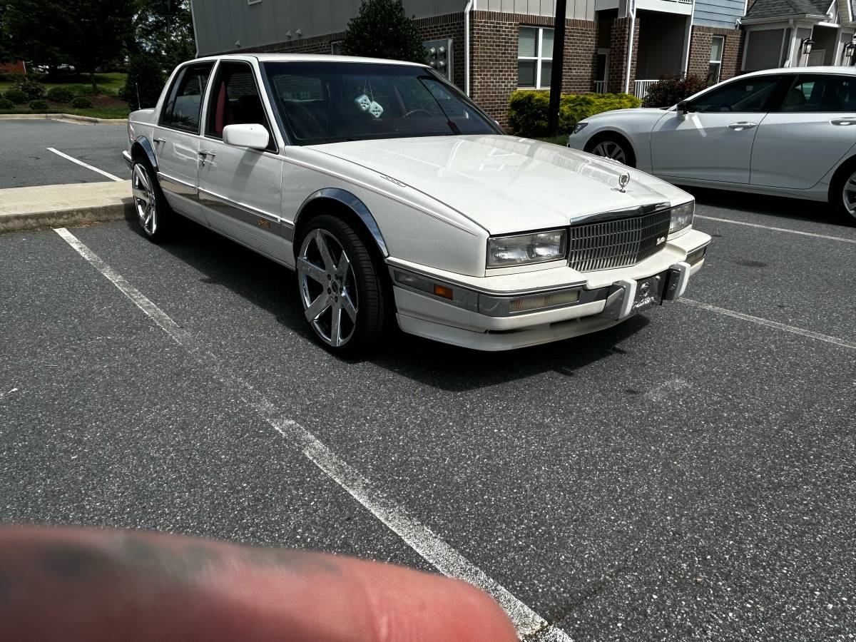 Cadillac-seville-1991-white-2