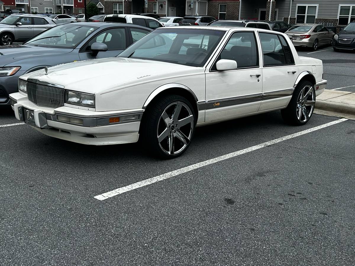 Cadillac-seville-1991-white-7