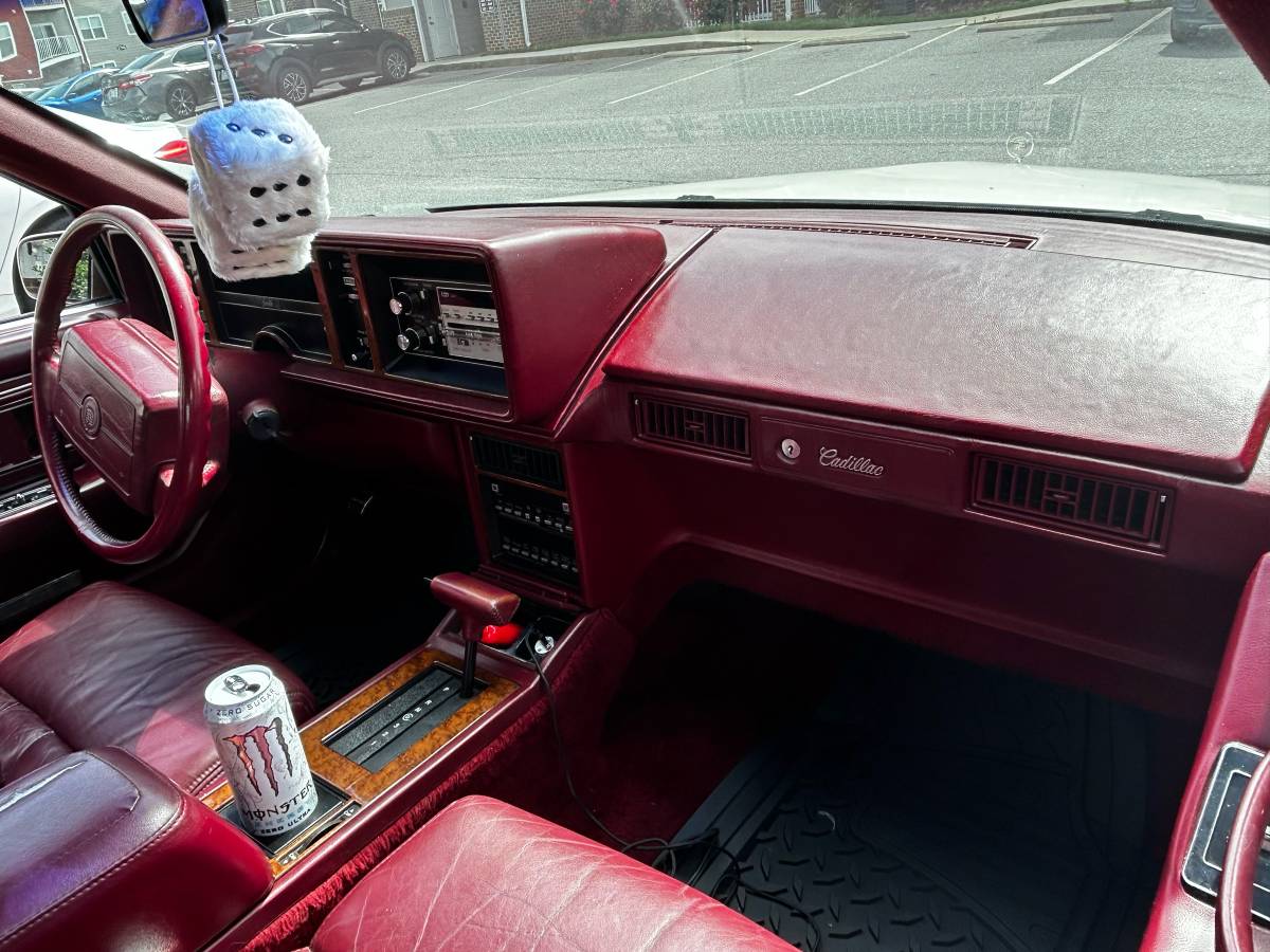 Cadillac-seville-1991-white-8