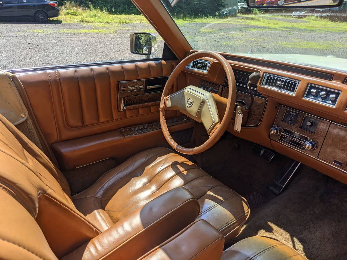 Cadillac-seville-convertible-1979-white-5