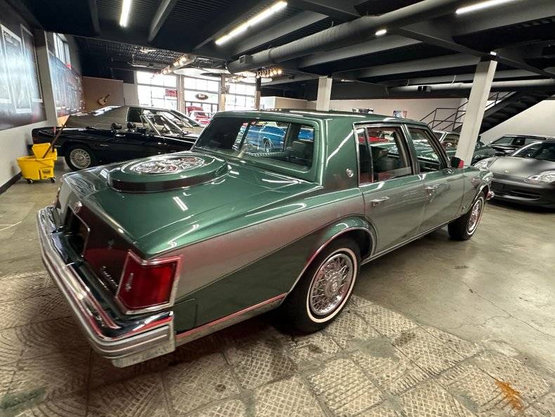 Cadillac-seville-renaissance-1977-green-3