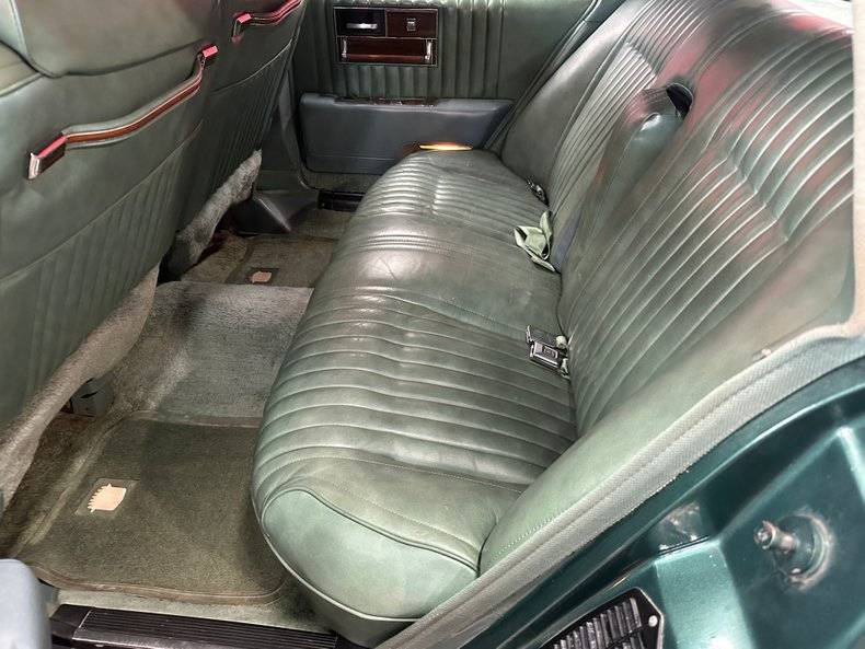 Cadillac-seville-renaissance-1977-green-7