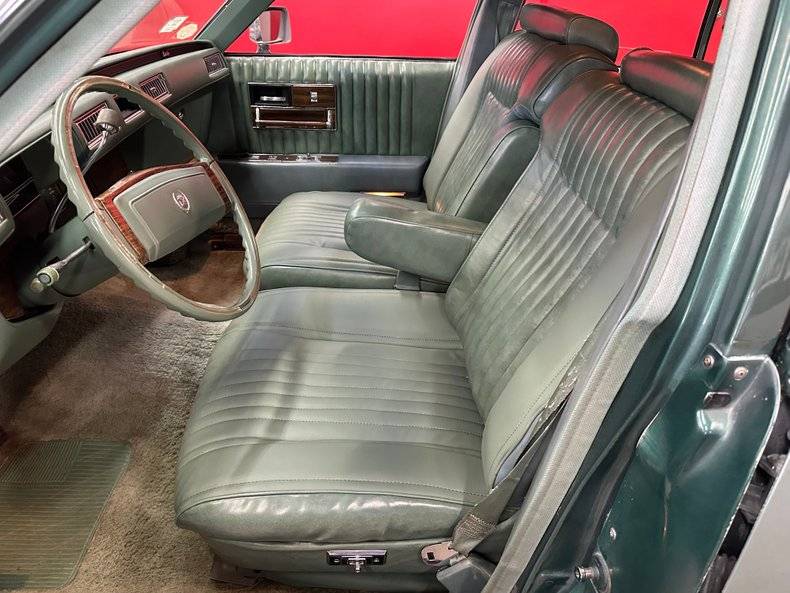 Cadillac-seville-renaissance-1977-green-8