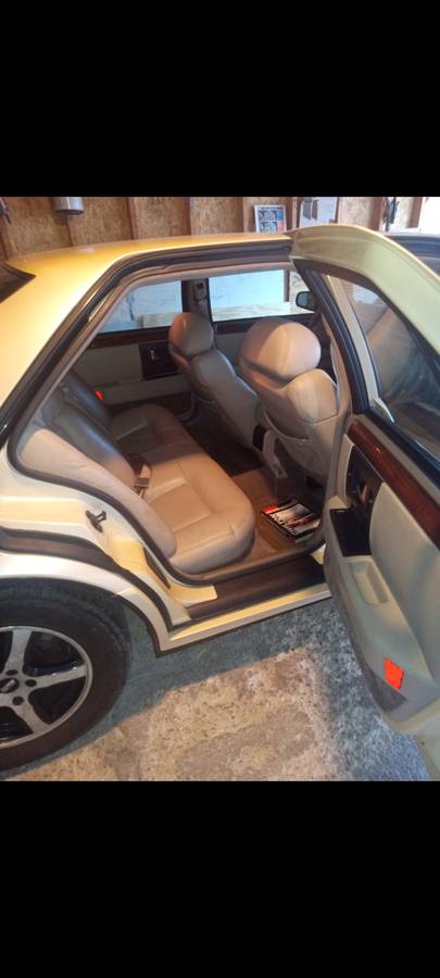 Cadillac-seville-sts-1992-15