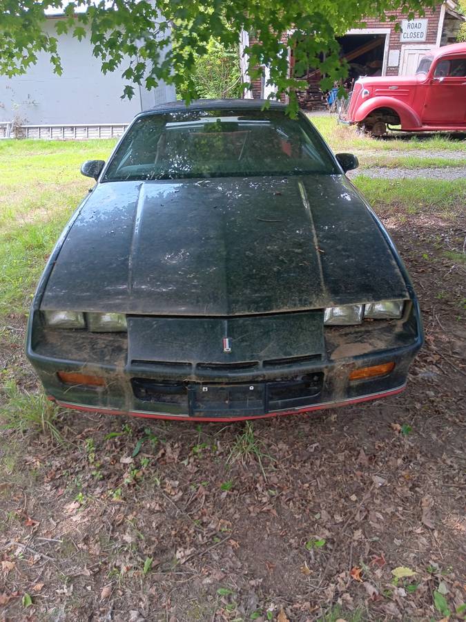 Camaro-1987-black-1