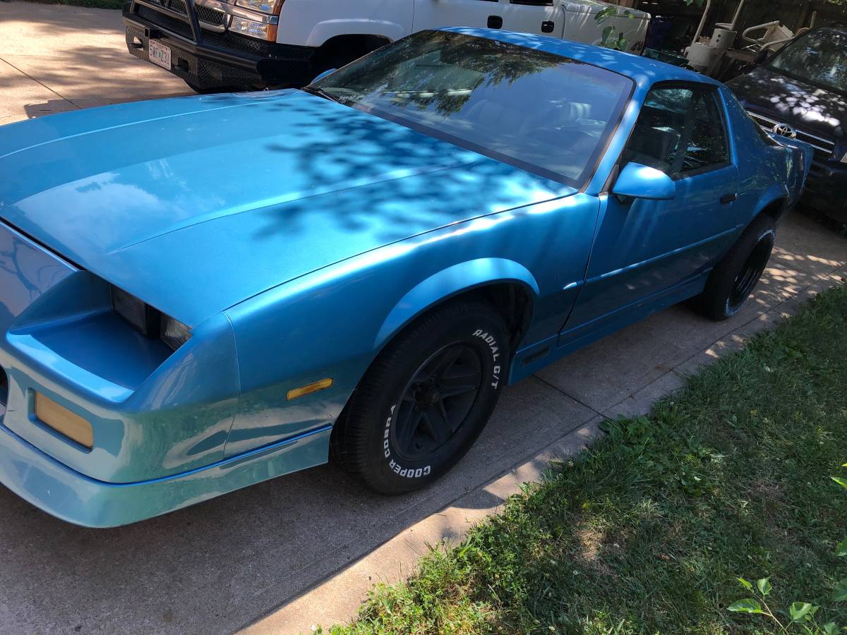 Camaro-rs-1989-blue-1