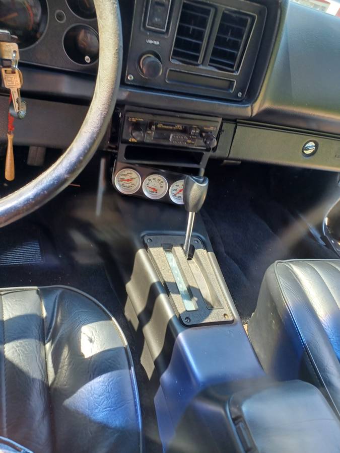 Camaro-z28-1978-black-4