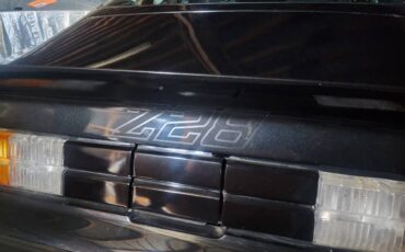 Camero-z28-1979-black-3
