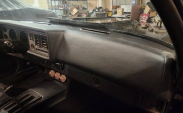 Camero-z28-1979-black-6