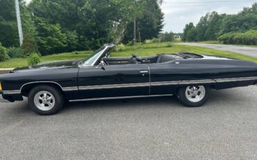 Caprice-classic-convertible-1974-black-2