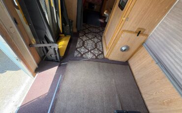 Champion-motorhome-model-31-diesel-1991-grey-23