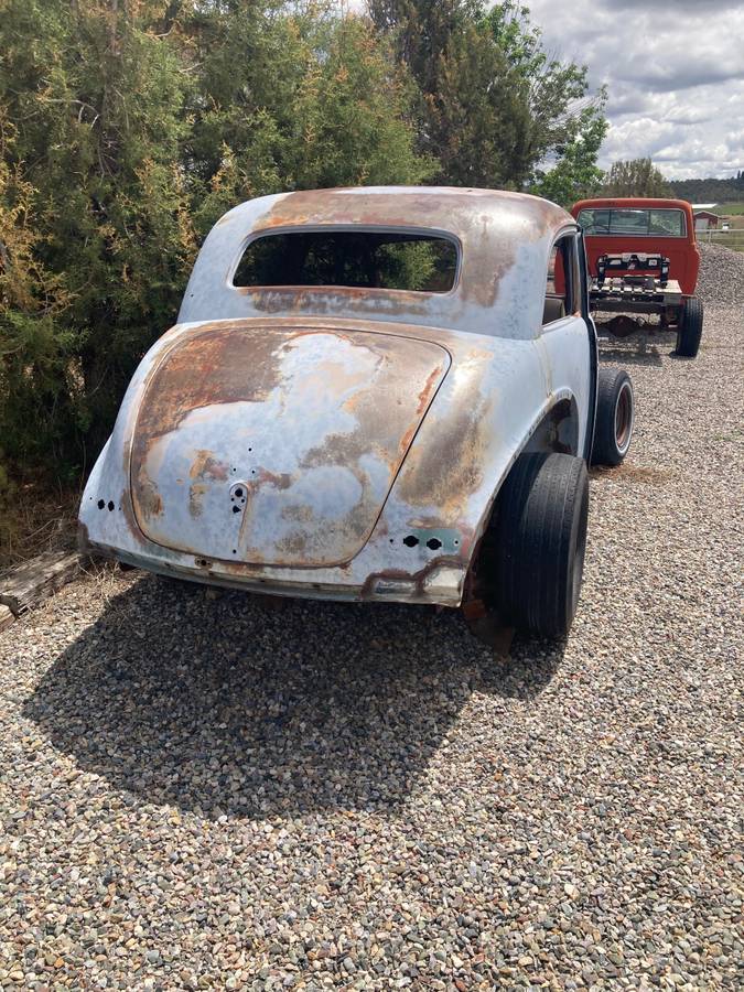 Champion-studebaker-1946-3