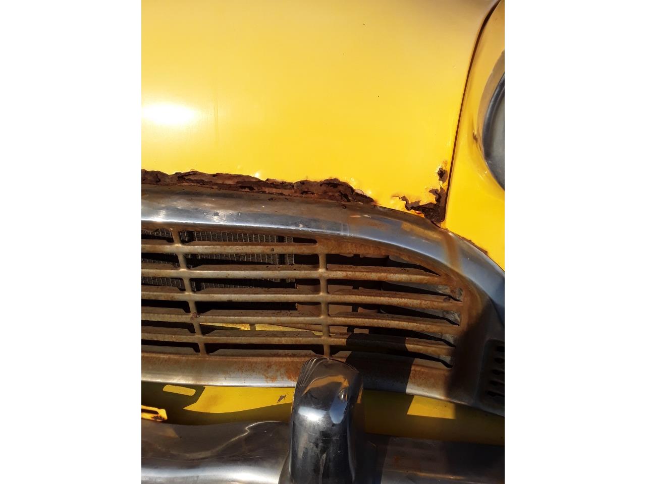 Checker-A12-1964-Yellow-Grey-12