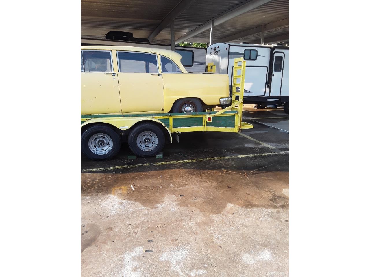 Checker-A12-1964-Yellow-Grey-5