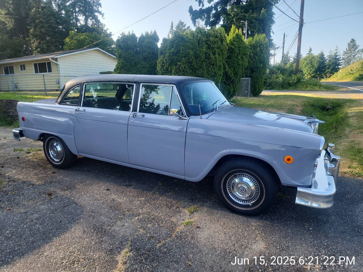 Checker-a12e-1977-1
