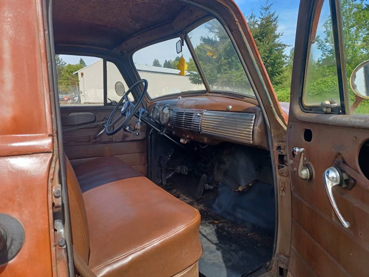 Chev-1951-brown-4