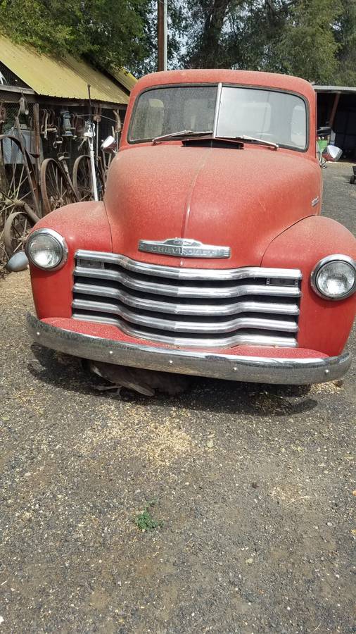 Chev-1952-red-4