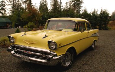 Chev-bel-air-1957-yellow