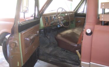 Chev-c20-1970-brown-7