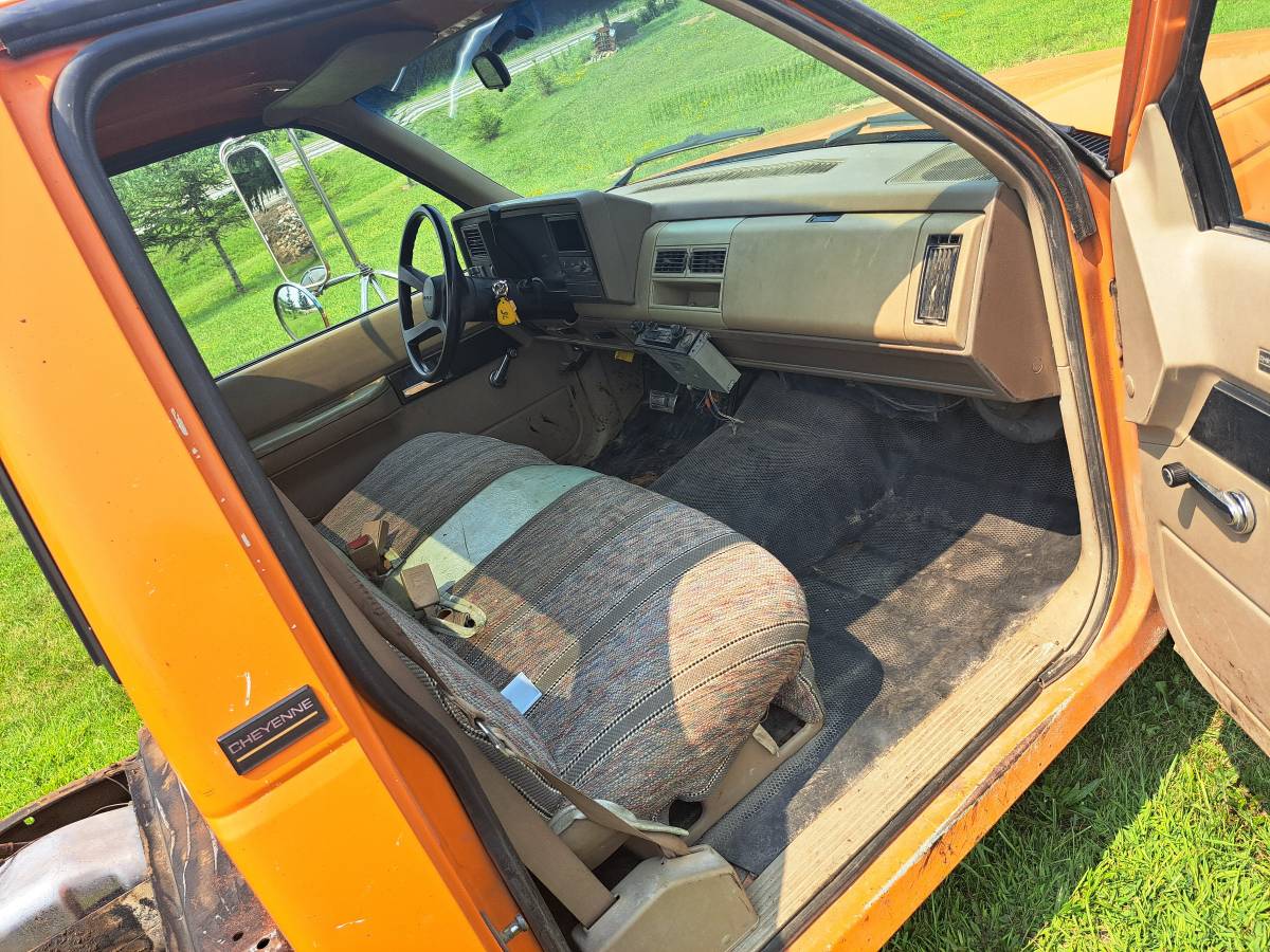 Chev-c3500-diesel-1991-8