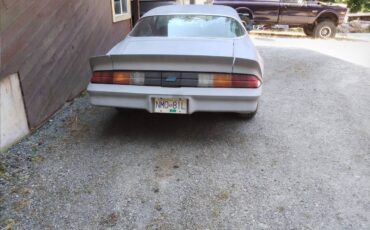 Chev-camaro-1981-1