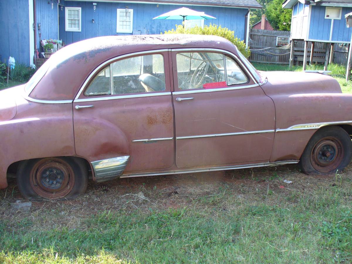 Chev-deluxe-1951-red-2