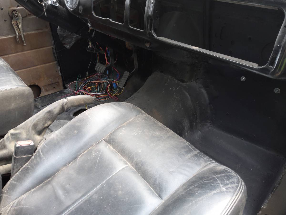 Chev-pickup-1950-black-4