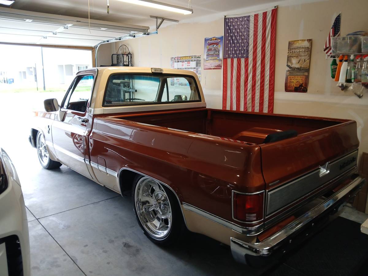 Chev-silverado-r10-1987-custom-4