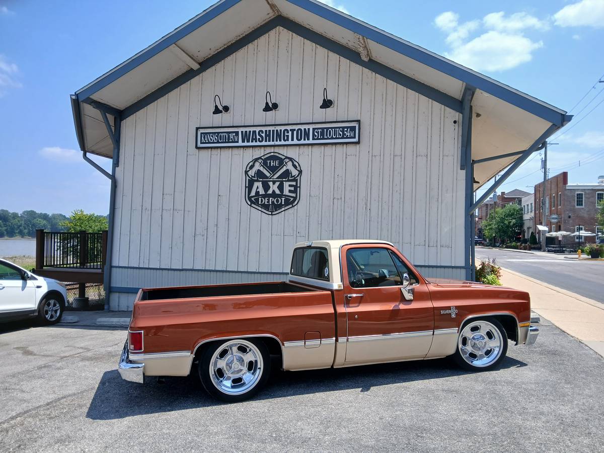 Chev-silverado-r10-1987-custom